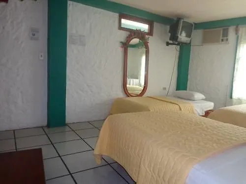 ***  Hostal Sir Francis Drake Hostel Puerto Ayora  Ecuador