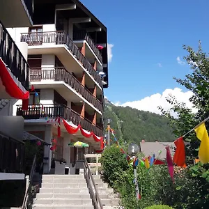 https://village-vacances-le-savoy.hotels-rhonealpes.com